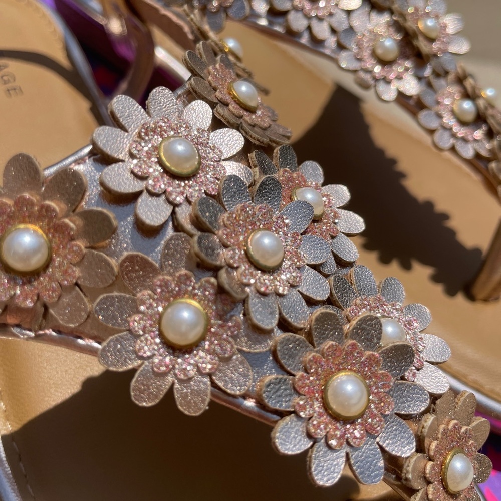 NEW Rampage Girls Sandals Brianna Rose Gold Sz 5 M  (sizes 2 & 4 also Available) - Picture 7 of 12